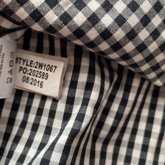 Vineyard Vines Cotton Cashmere Holiday Gingham Button Down Shirt Size 0 - Picture 12 of 12